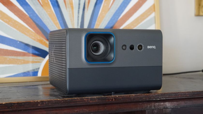 BenQ GP520 on table