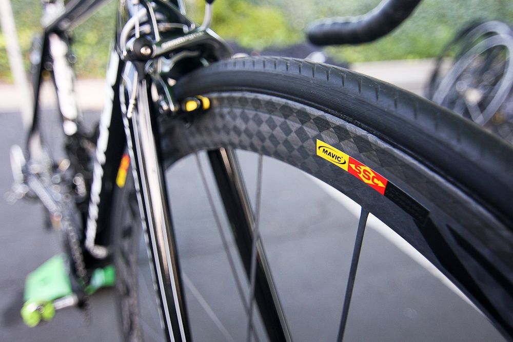 Mavic supplies its Cosmic Carbon Ultimate wheels for the team.