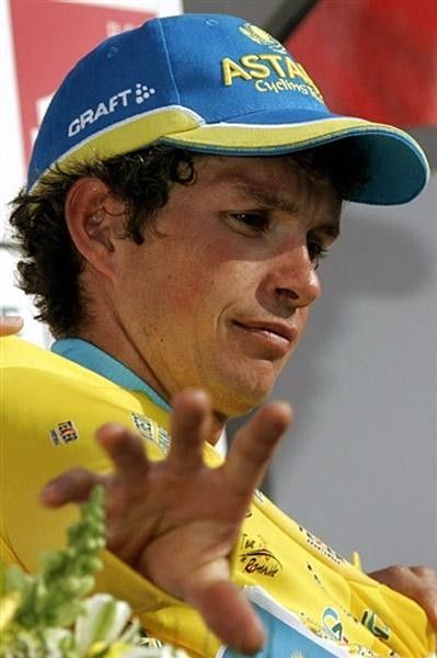 Overall leader Italian Paolo Savoldelli