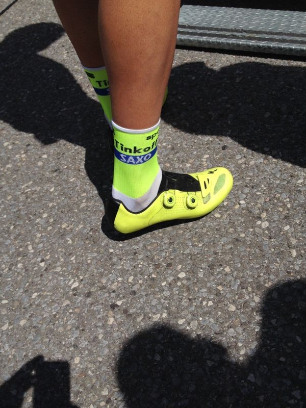 An example of the fluorescent Specialized S-Works road shoes used by Contador's teammates