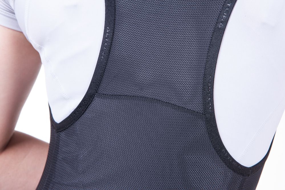 Altura Women's Peloton ProGel bib shorts review | Cycling Weekly