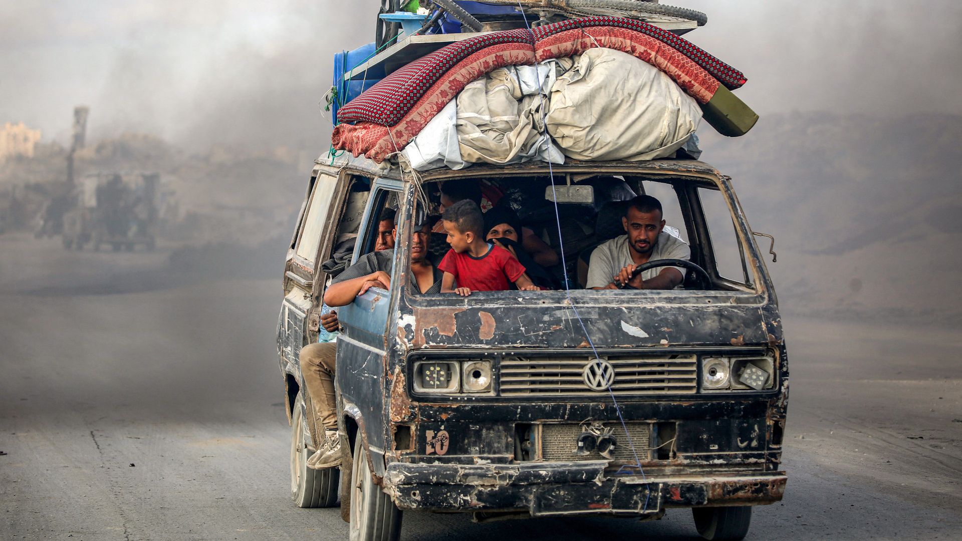 
                                A family evacuate from Gaza City ahead of Israel&#039;s planned military offensive
                            