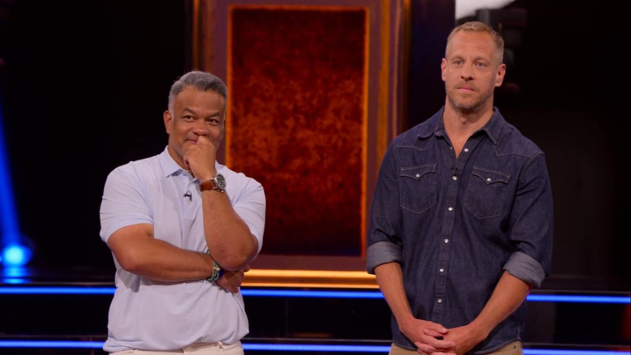 Binh en Andrew concurreren op What's in the Box?