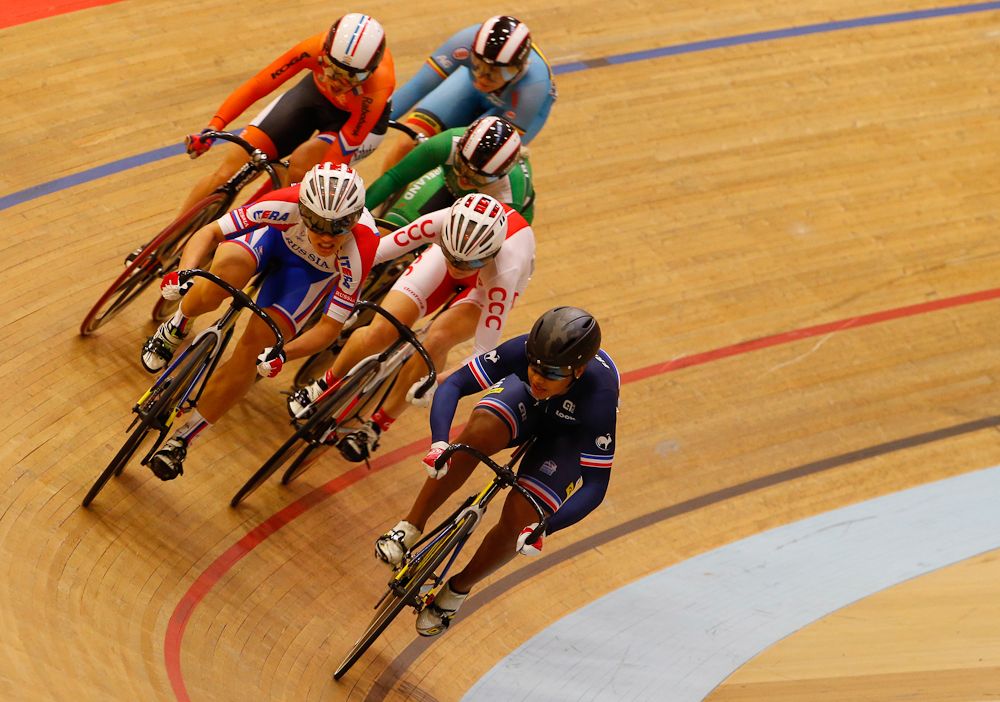 Crowding the corners in the keriin