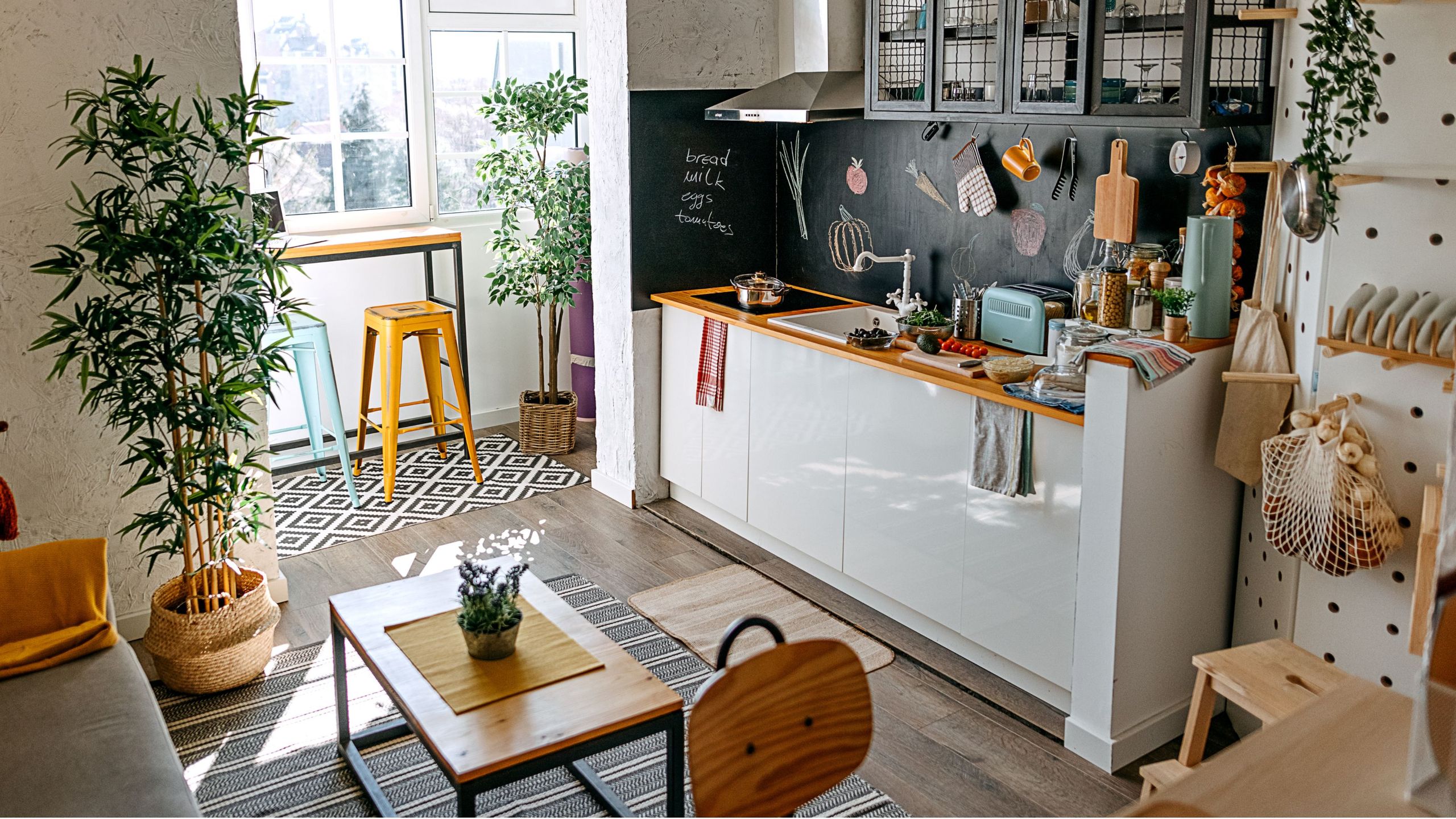 How to organize a small kitchen- 10+ organization ideas | Real Homes