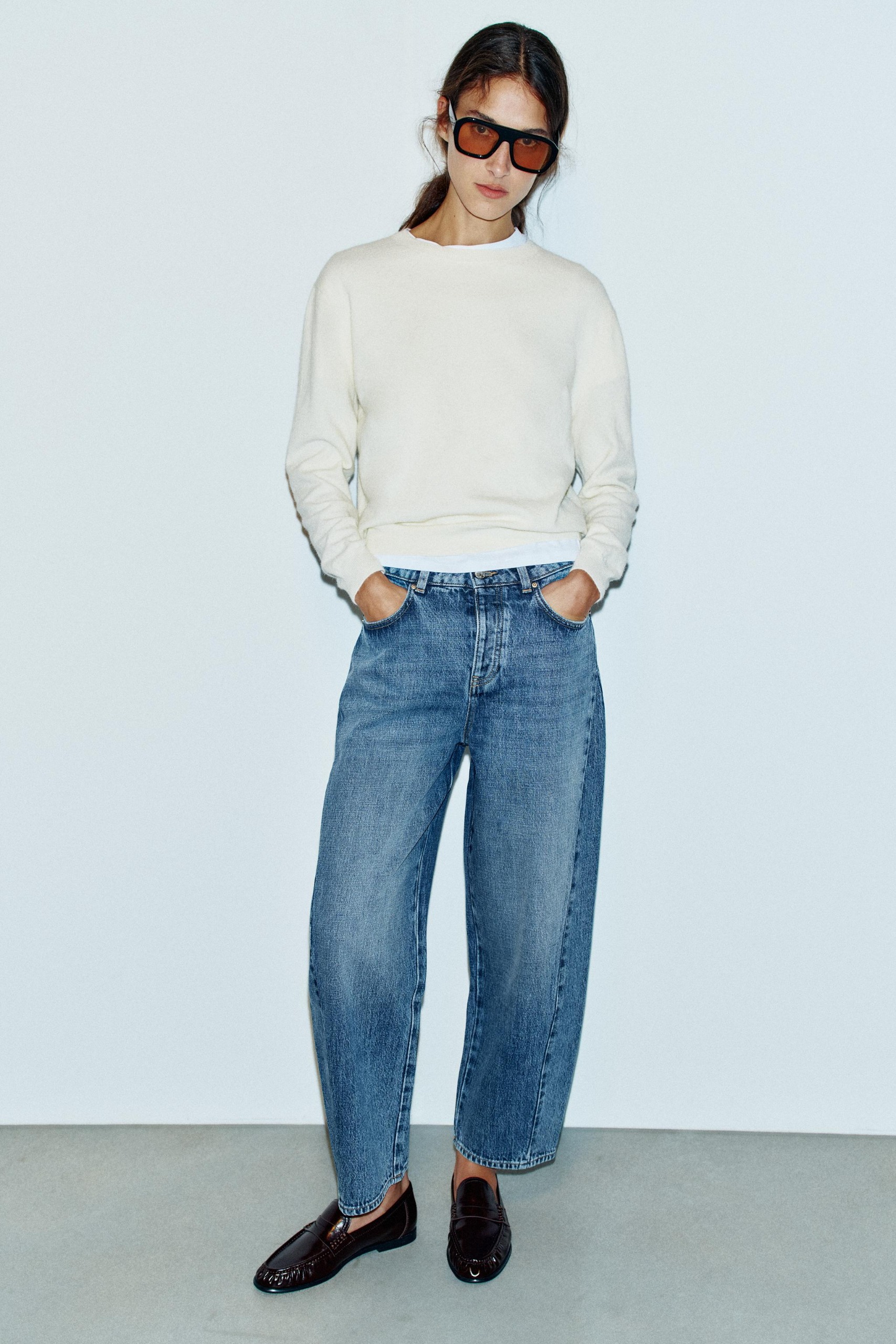 Z1975 High-Waist Barrel Seamed Jeans - Mid-Blue - 4