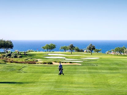 Free Golf Club Travel When You Book An Algarve Break