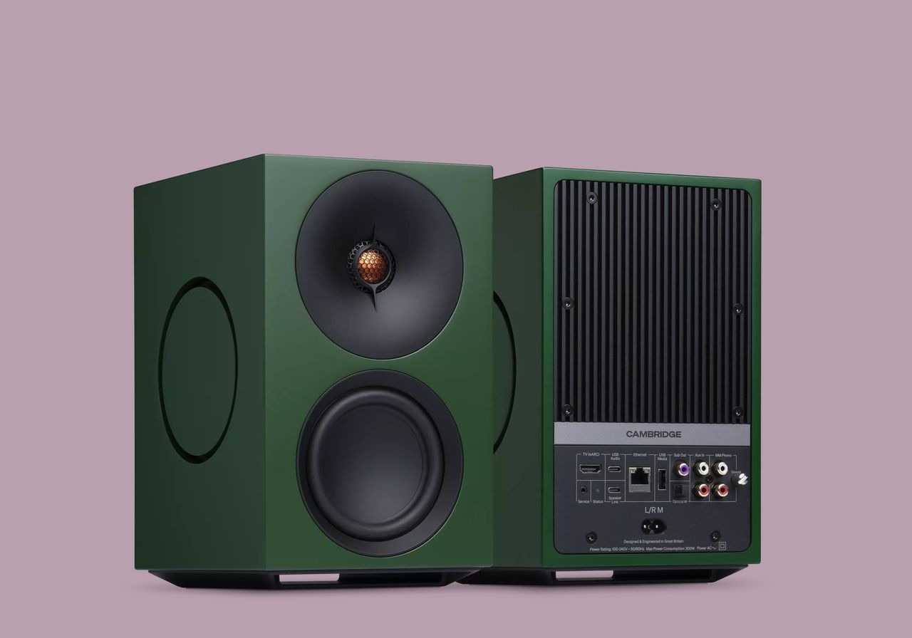 Cambridge Audio L/R M bookshelf speakers