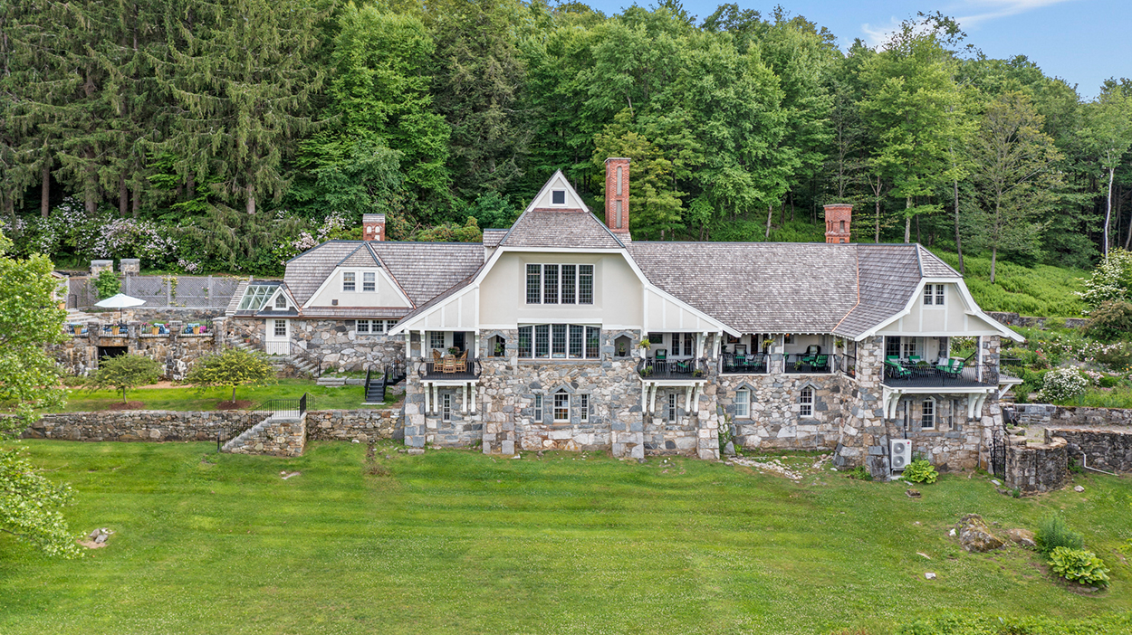 A 1908 Tudor Revival estate in Norfolk, Connecticut