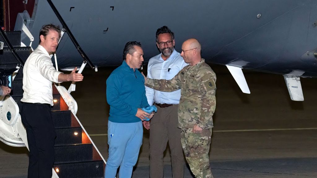 American detained in Venezuela arrives home after prisoner swap