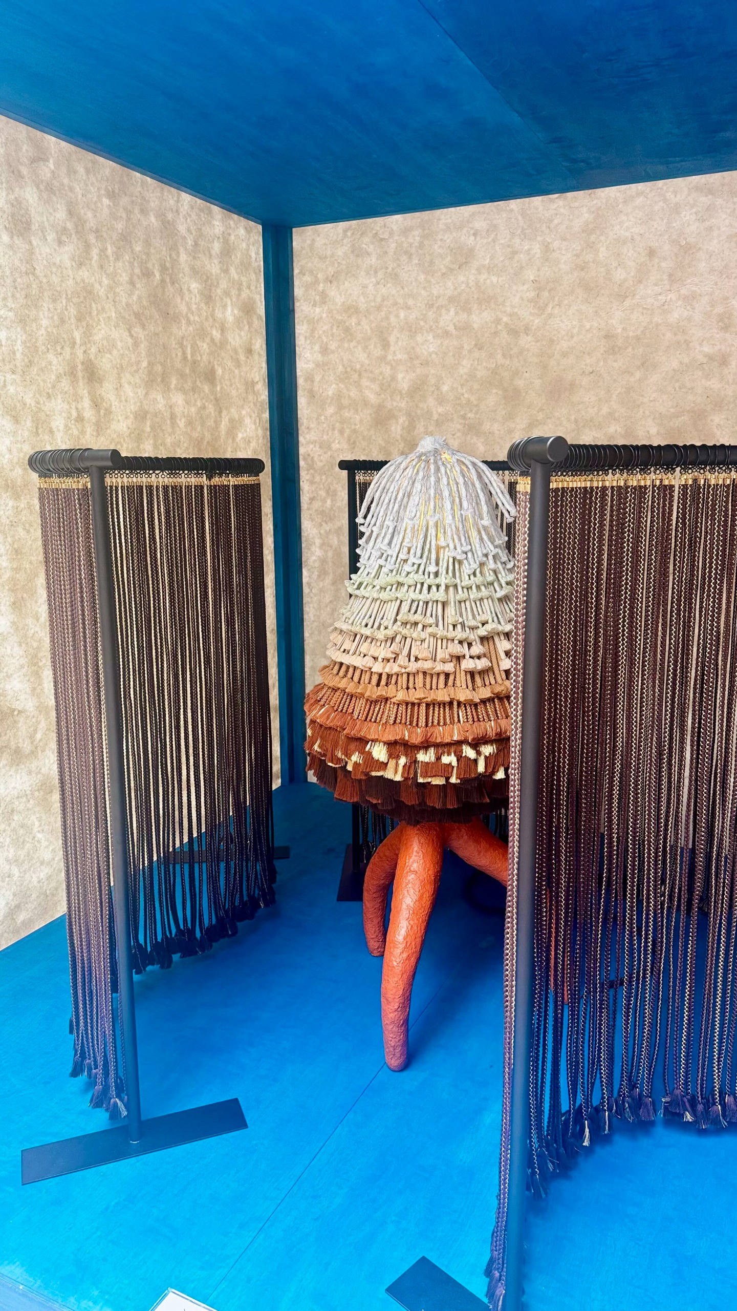 V&A Craft x Tech sergisinde Japon zanaatı ve çağdaş tasarım objeleri