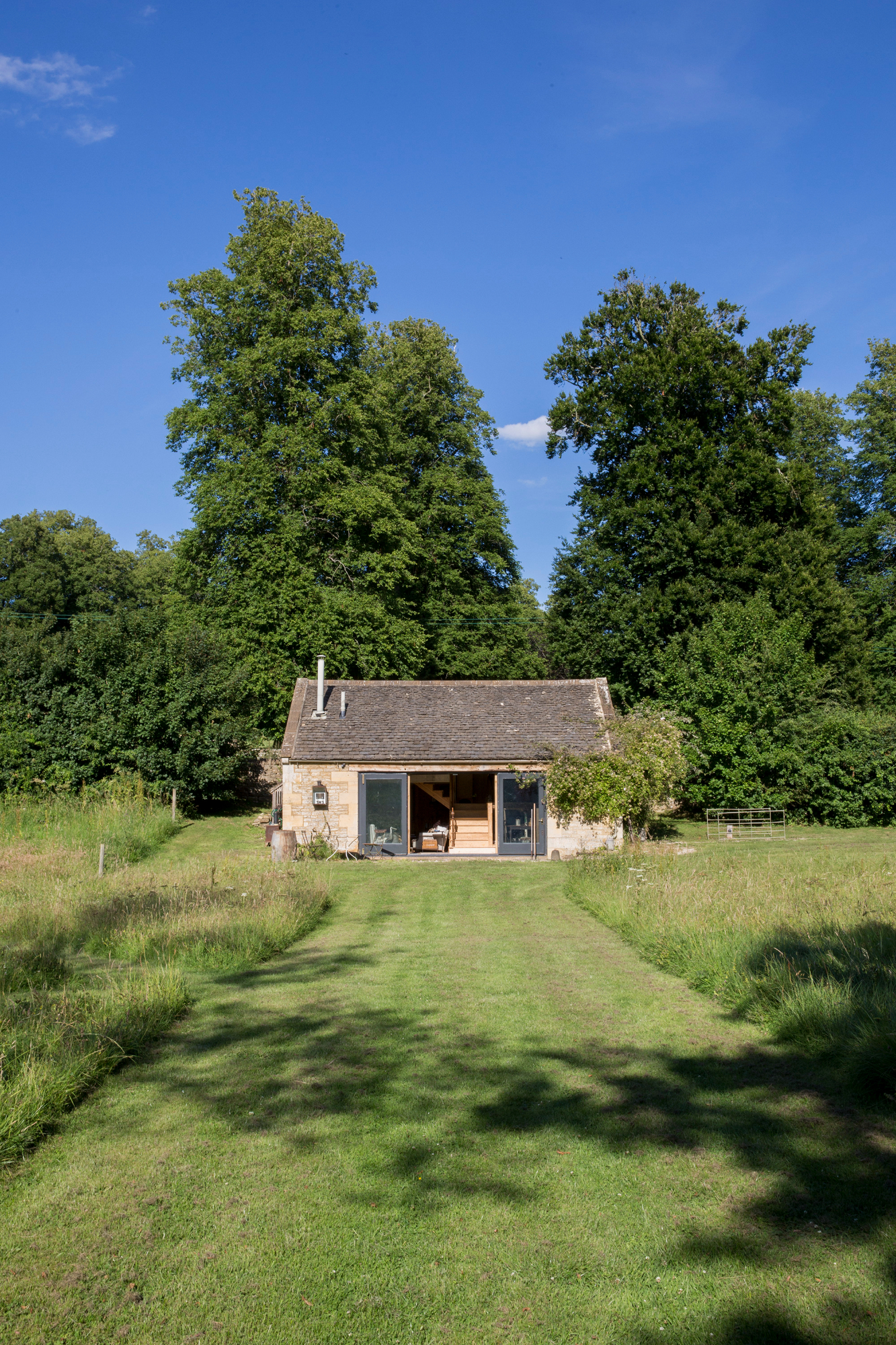 Details of Barton Meadow Lodge, a rustic one bedroom property in a wildflower meadow in the Cotswolds