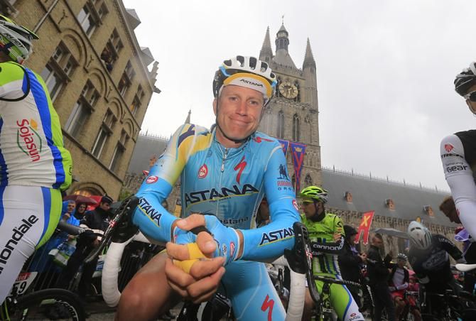 Lieuwe Westra (Astana) all smiles at the start