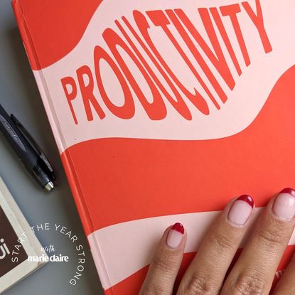 Productivity planner review: Amy with her planner