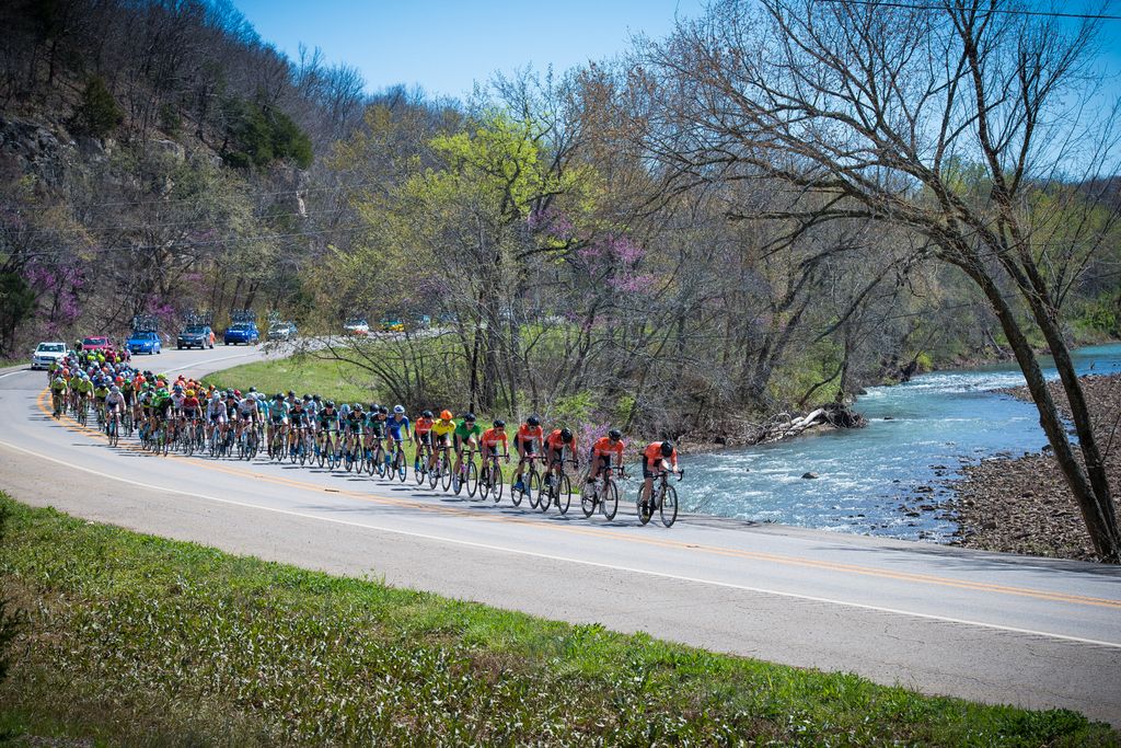 Rally come to the front with 20km to race to pull back the breakaway