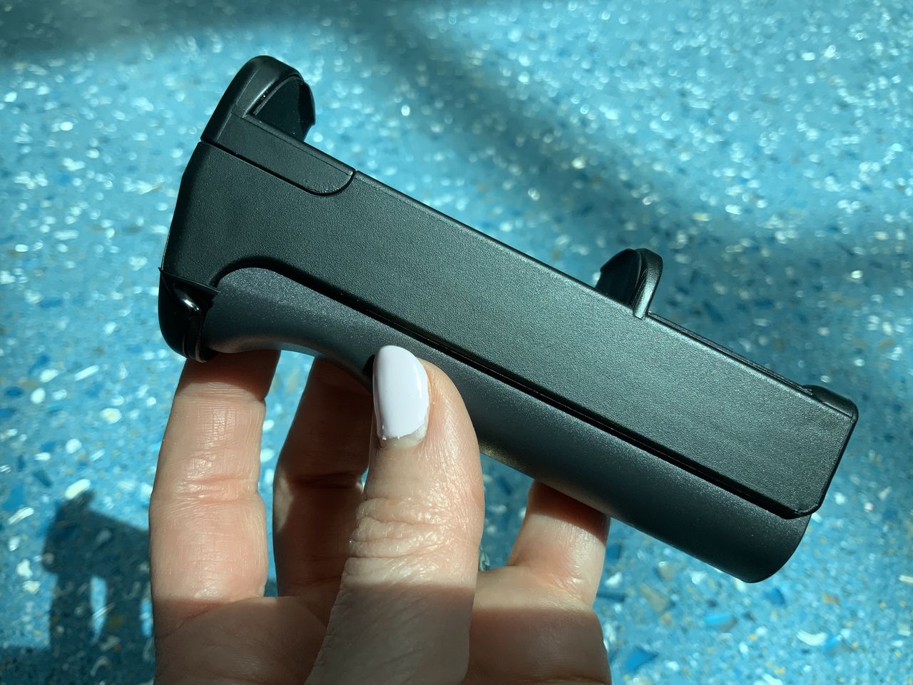 Adonit V-Grip Stand Selfie Stick