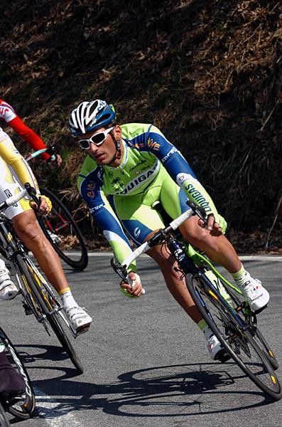 Daniele Bennati (Liquigas) rolls down