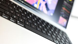 MacBook Pro 14 M5 Max