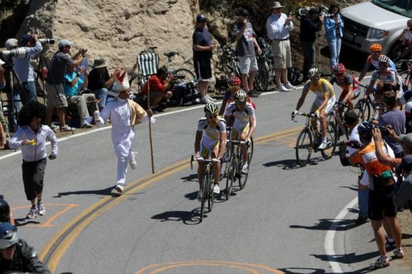 HTC-Columbia paces the group with Michael Rogers tucked in behind.