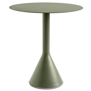 round green outdoor table