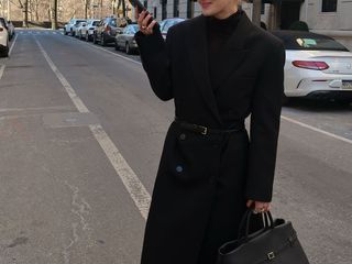 cocoschiffer black belted coat outfit