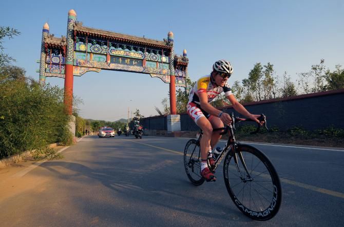 Sander Cordeel on the attack at the Tour of Beijing in October