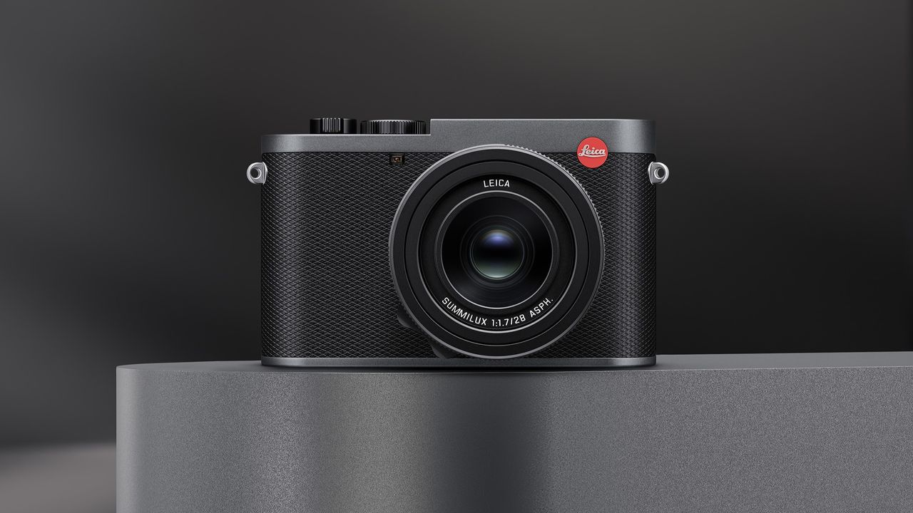 Leica Metallic Grey collection