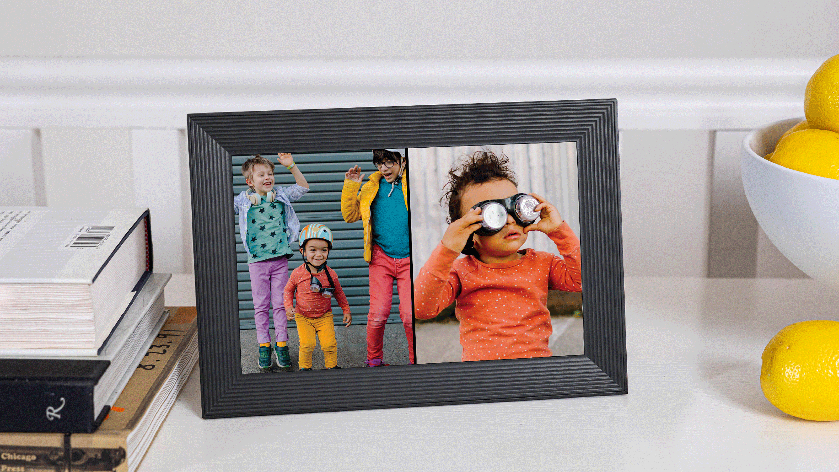 Aura digital frame 