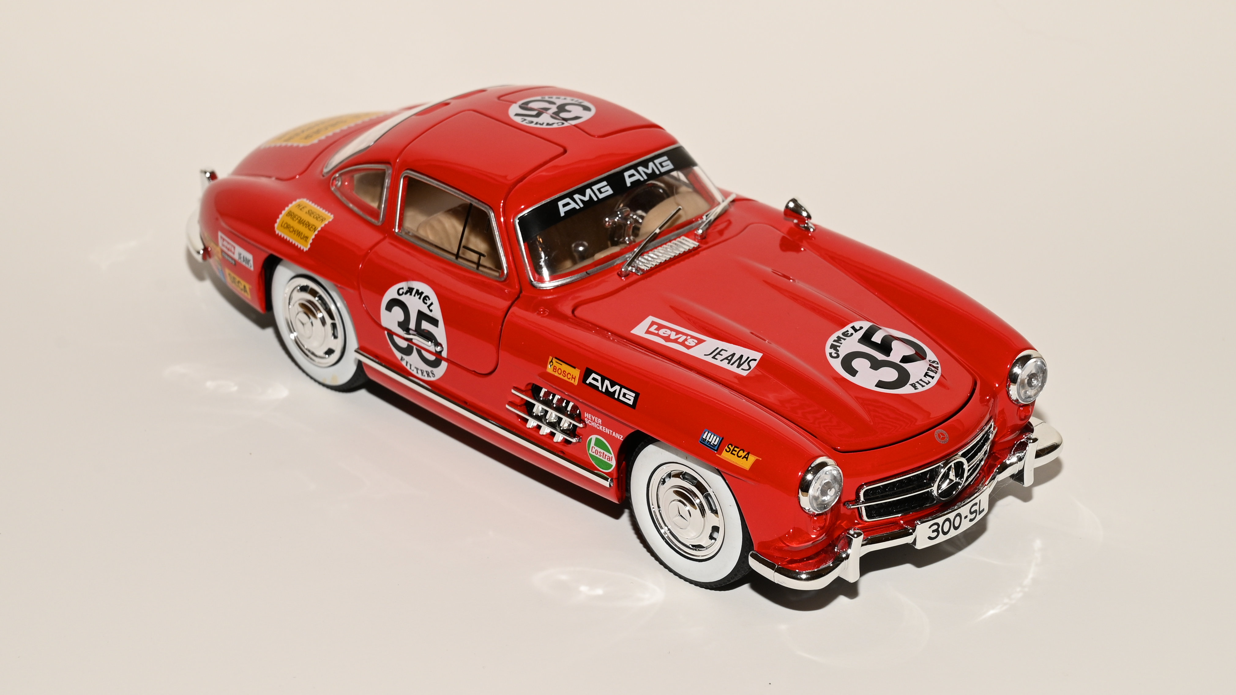 Neewer Z3 100Ws Flash example image