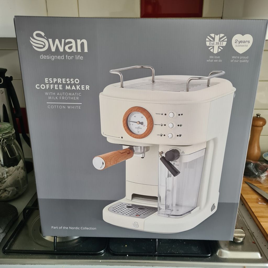 Swan Nordic One Touch Espresso Machine review a top budget option