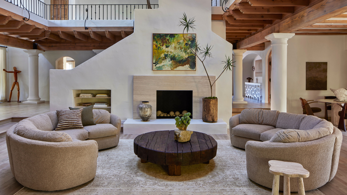 Jenson Button lists Calabasas home for $7.9 million