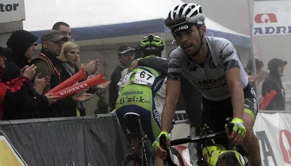 Giovanni Visconti (ISD - Neri) finished second, 43 seconds behind Nibali.