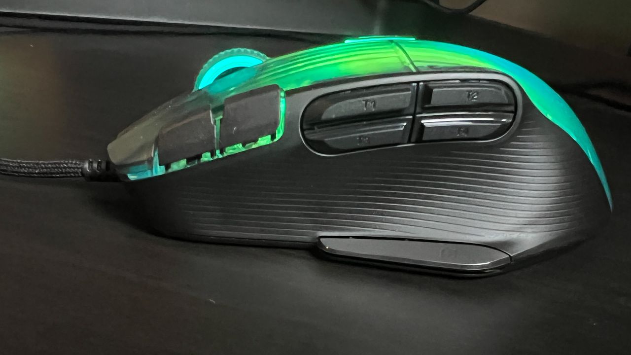 Roccat Kone XP side buttons