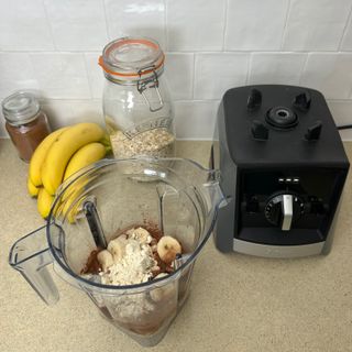 Testing the Vitamix A2500i blender