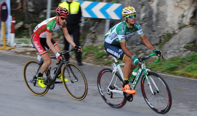 Antonio Piedra (Caja Rural) and Carlos Barbero (Euskadi)