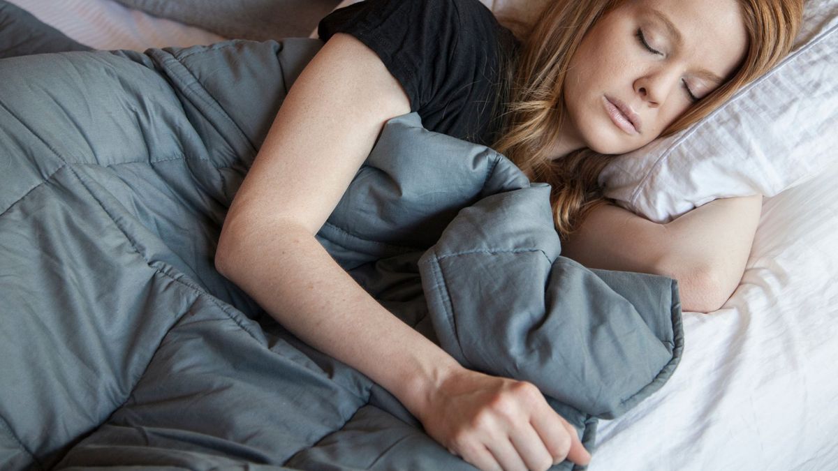 Sexsomnia Really Exists — Heres What To Know About Sleep Sex Live 