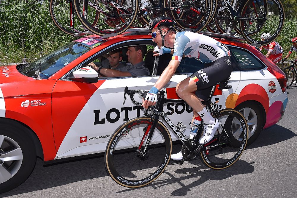 Tim Wellens visits the Lotto FixAll team car early in the stage