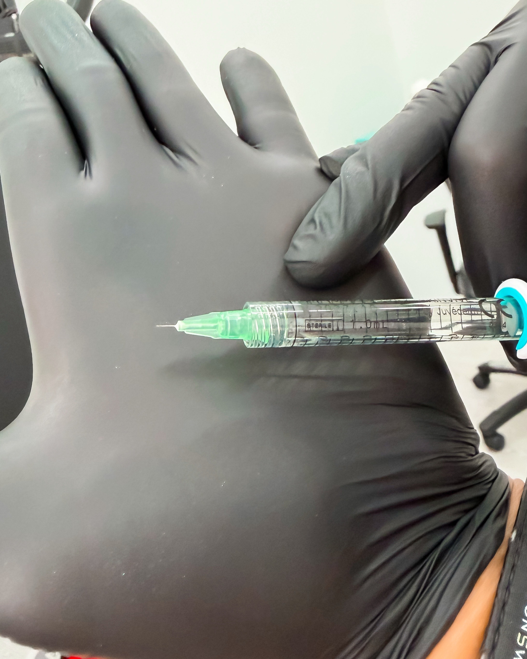 SKINVIVE&amp;trade; needle image