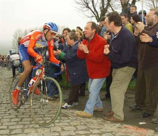 The late Frank Vandenbroucke looked to be the strongest man in 1999, but a crash and dramatic chase to the winning break meant that he had nothing left for the finishing sprint.