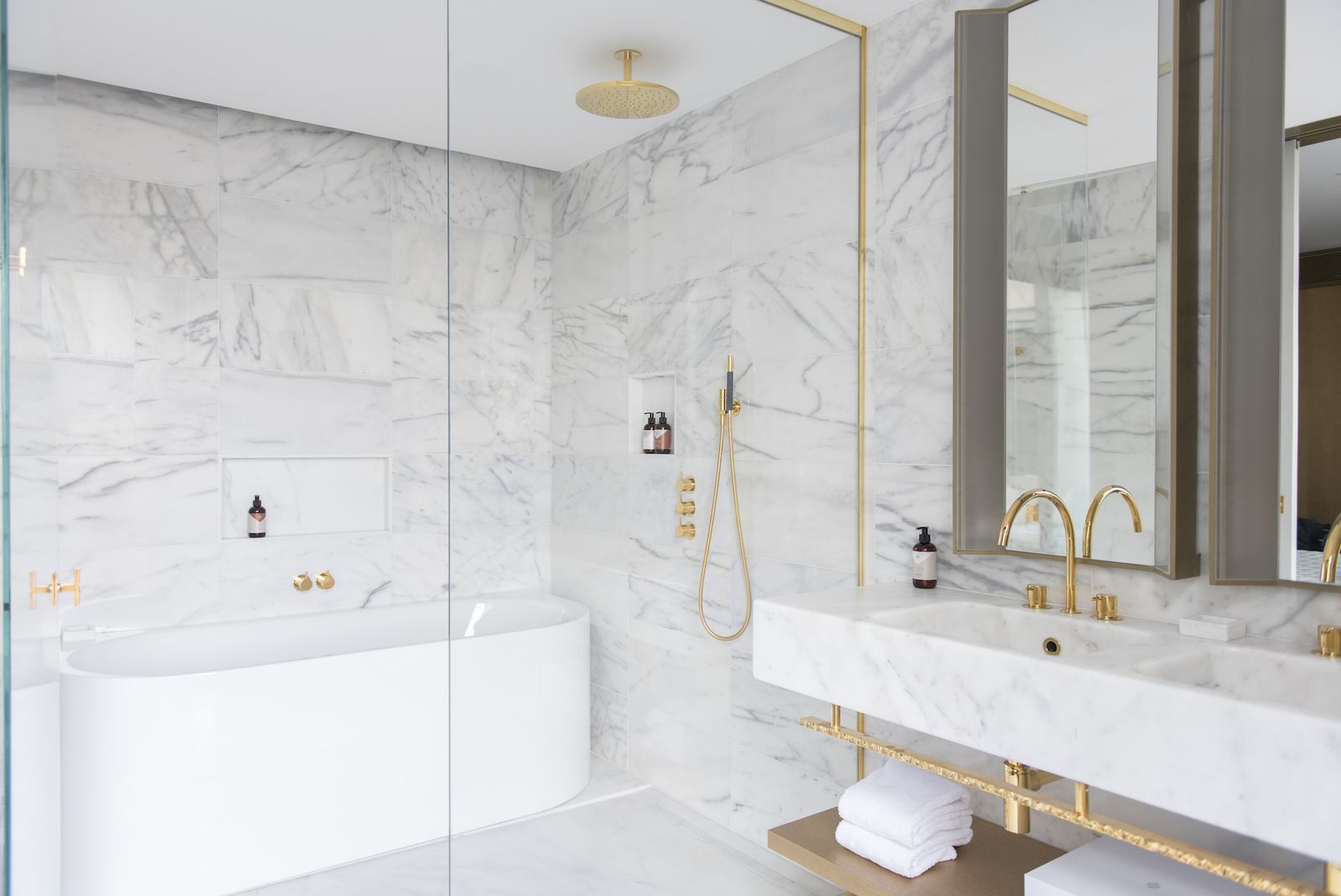 10 design-led luxury hotel bathrooms | Wallpaper