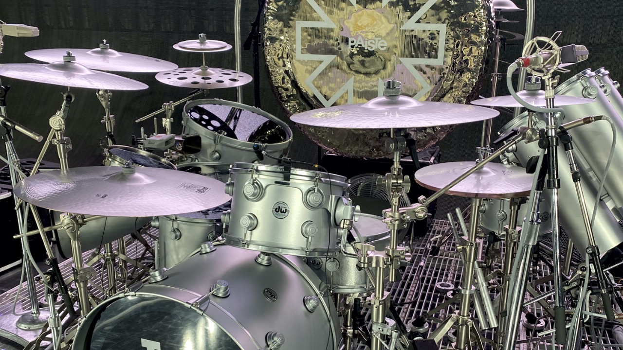 Chad Smith's Paiste cymbal setup 2022