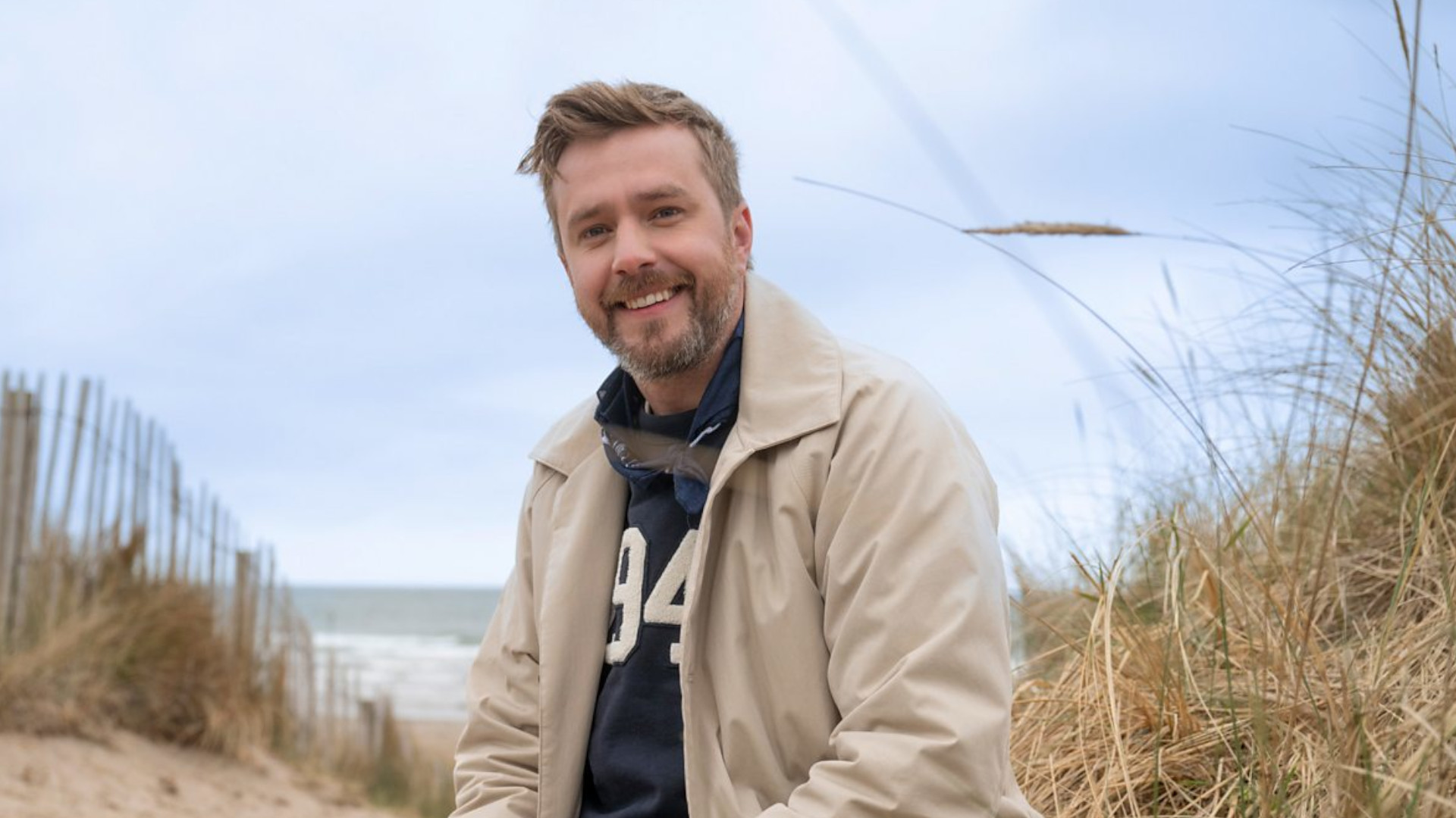 Iain Stirling in promotional image for "Race Against the Tide" 