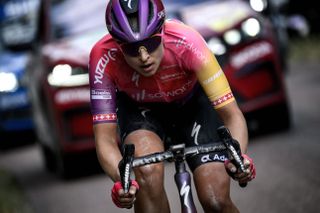 Marlen Reusser on her bike during the Tour de France Femmes