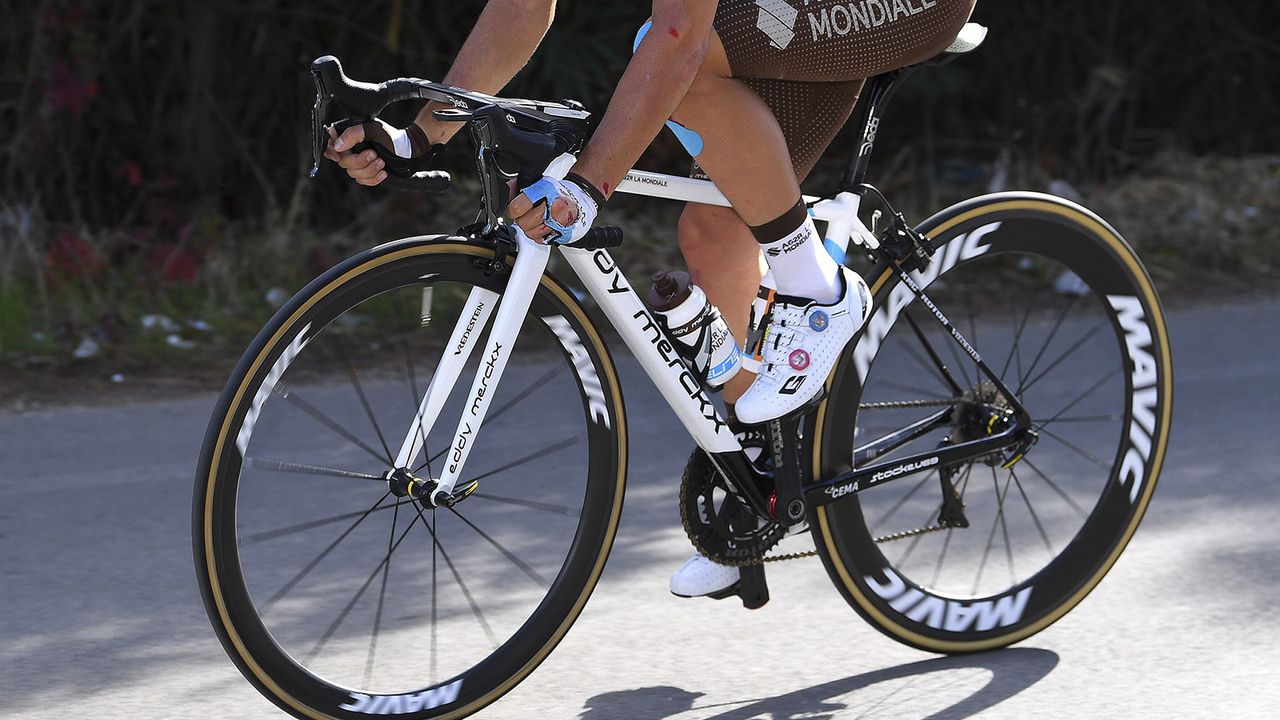 Giro custom tech