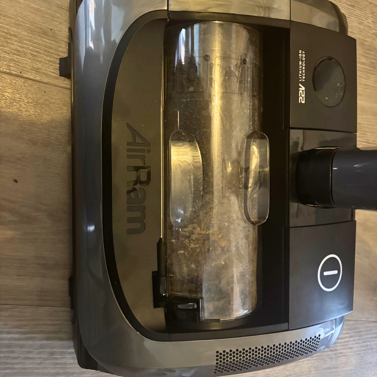 Gtech AirRAM 2 Core Cordless Vacuum Cleaner close up of floorhead