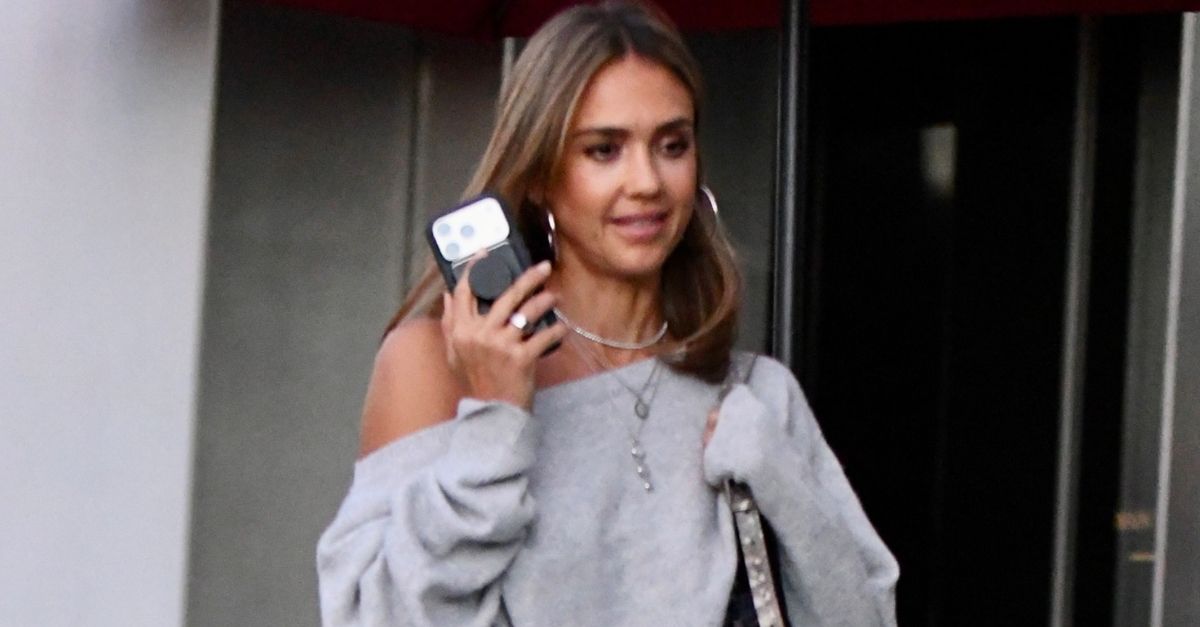 Instead of T-Shirts and Tanks, This Jumper Trend Makes Stove-Pipe Jeans Look Chicest