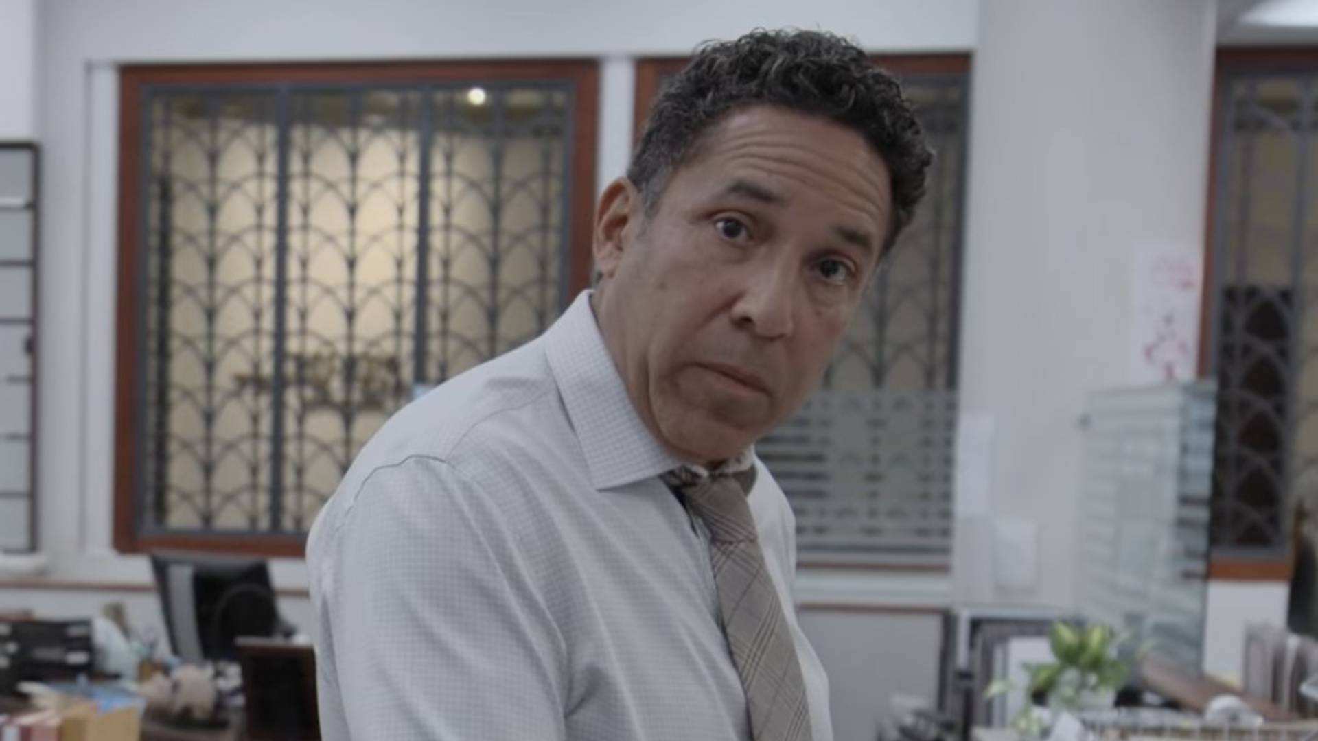 The Paper Oscar Nunez
