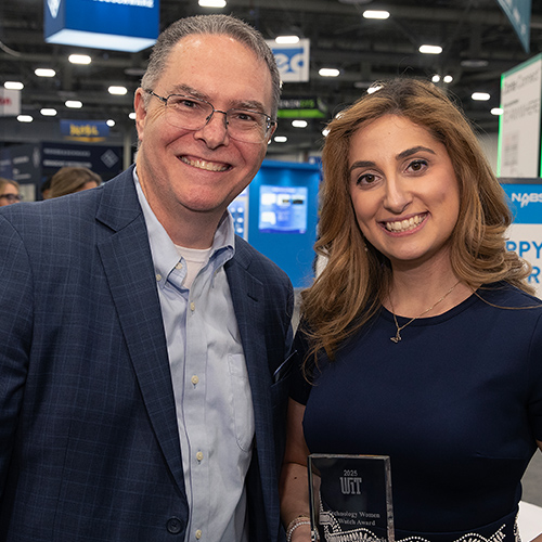 Catherine Koutsaris with SCN content director Mark J. Pescatore