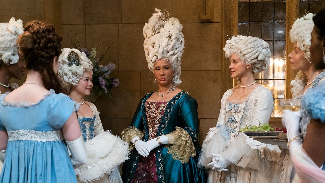 bridgerton golda rosheuvel as queen charlotte in episode 108 of bridgerton cr liam danielnetflix © 2020