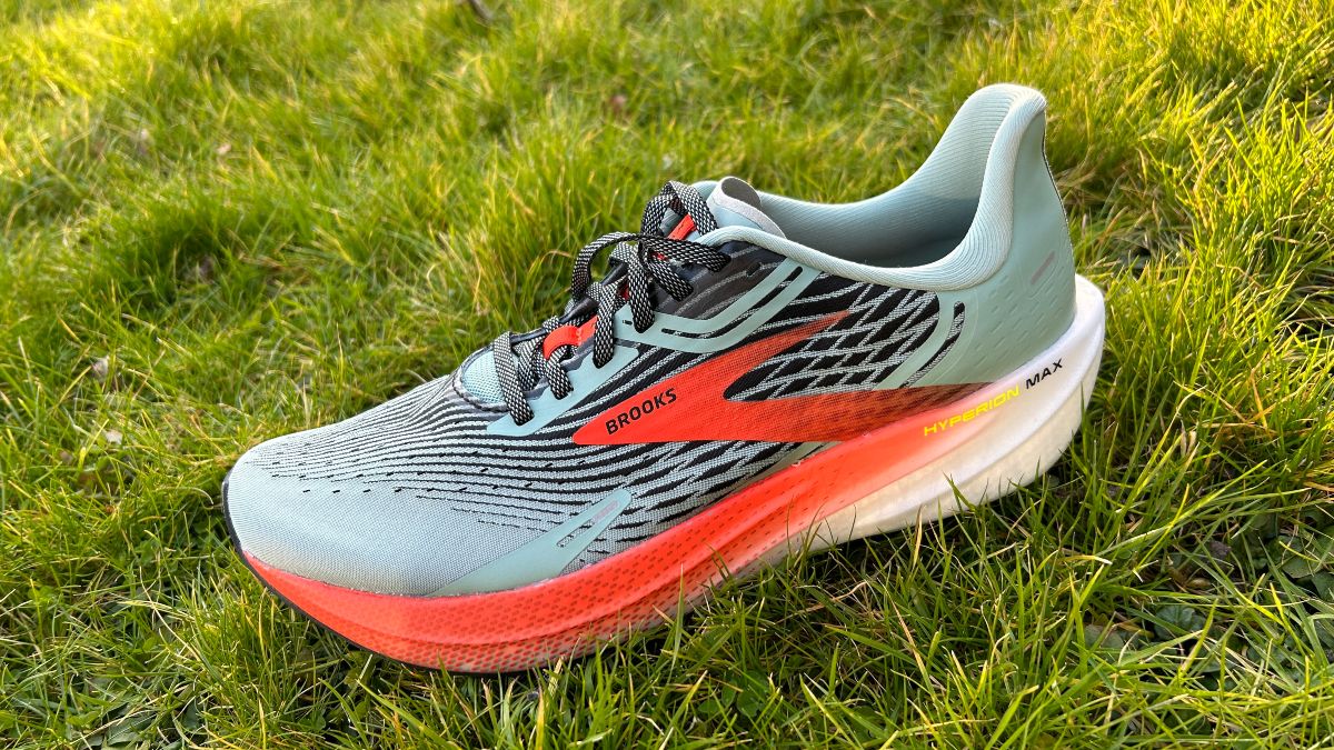 Brooks Hyperion Max